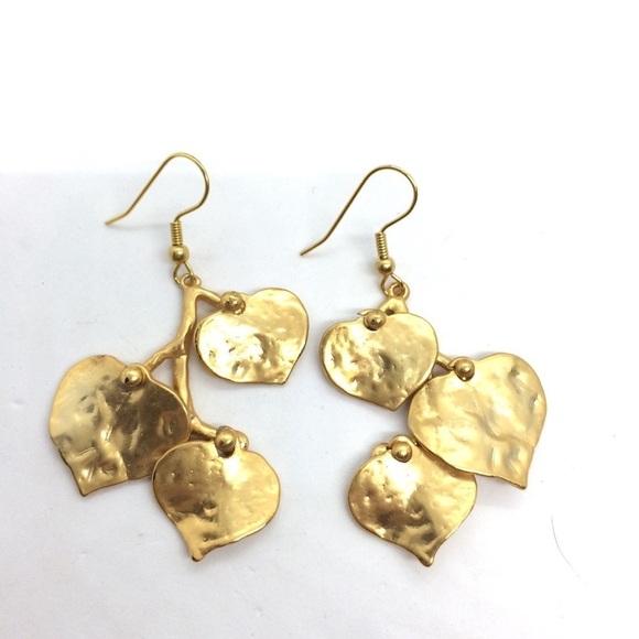 BRUSHED GOLD TONE EARRINGS TEXTURED ARTICULATED HEARTS LEAVES DANGLE - Picture 6 of 10